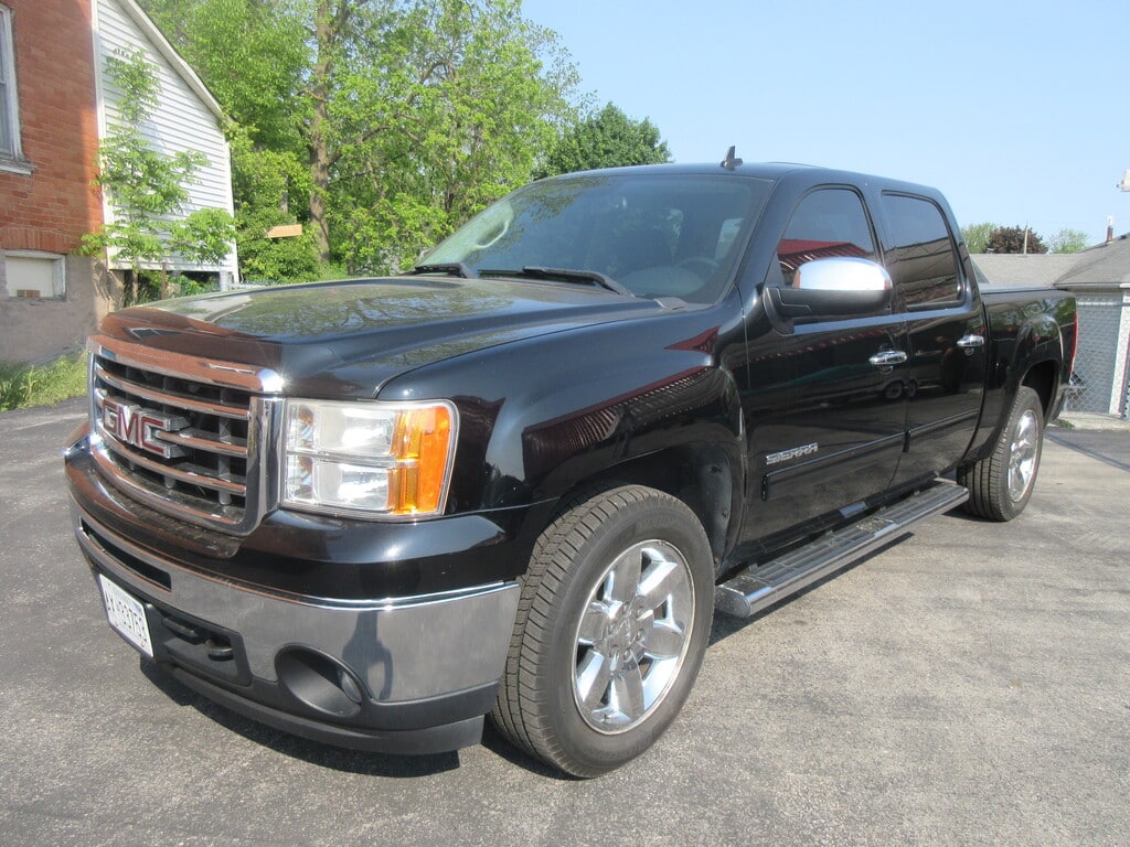 e8d0afff-d14d-4ba3-9912-675e41ea9fea