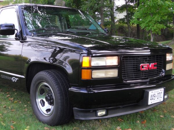 Built-for-the-Job-Finding-the-Right-Used-Truck-for-Caledonia’s-Agricultural-and-Construction-Needs