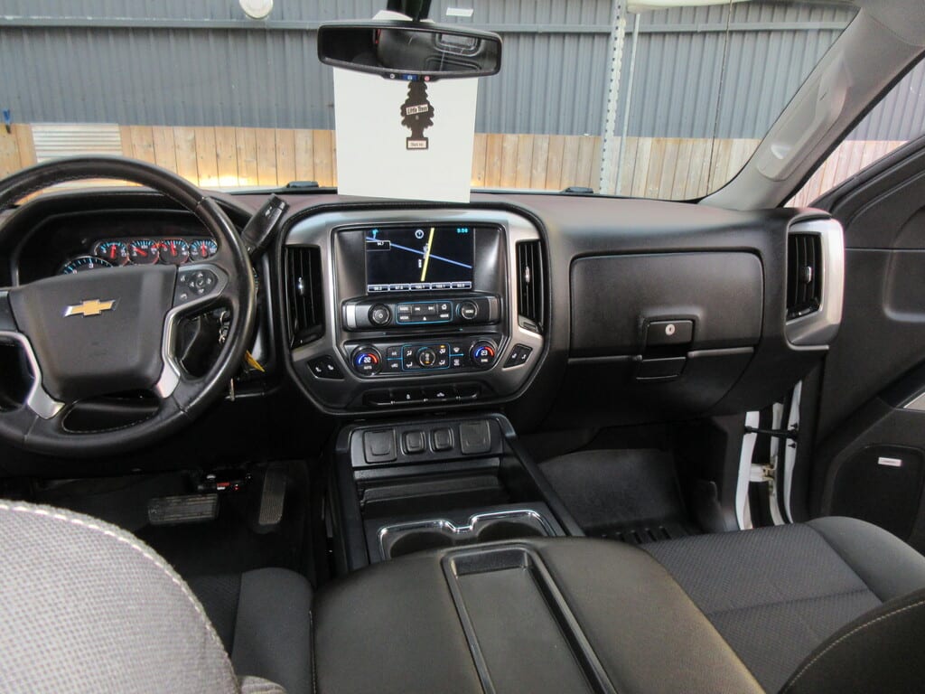 2015 Chevrolet Silverado 1500 4WD Crew Cab – Brians Auto Caledonia